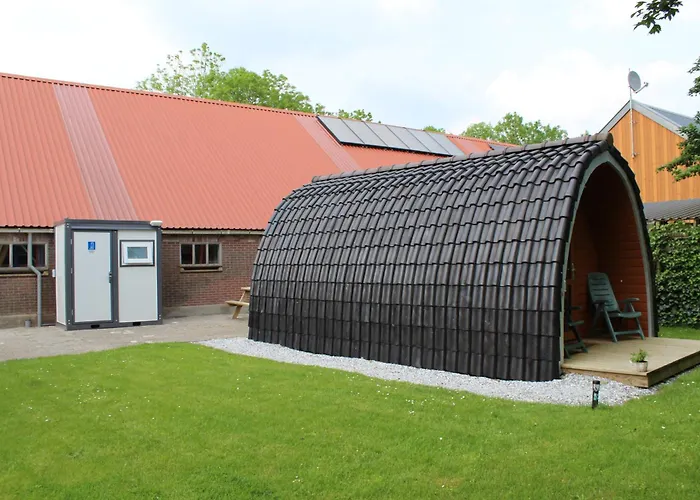 Camping Pod Lyts Dekema 1